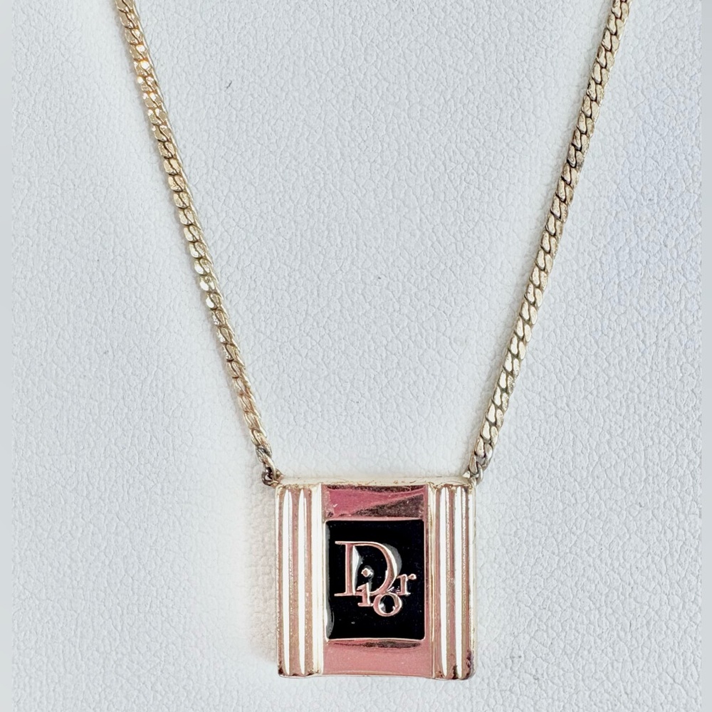 Beautiful  Authentic ©️ Dior Gold Square Pendant Necklace